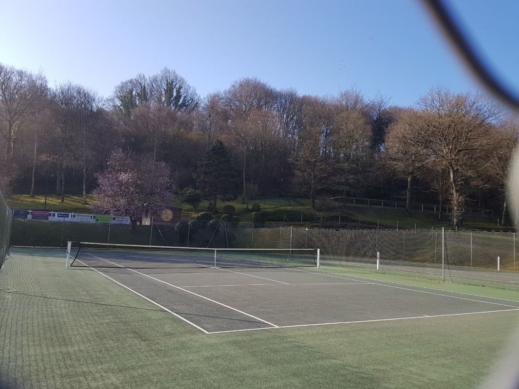 Courts extérieurs